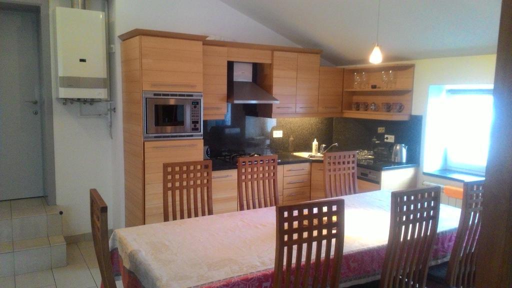 Mansard Apartment Antonovicha 4 Kiev Eksteriør billede